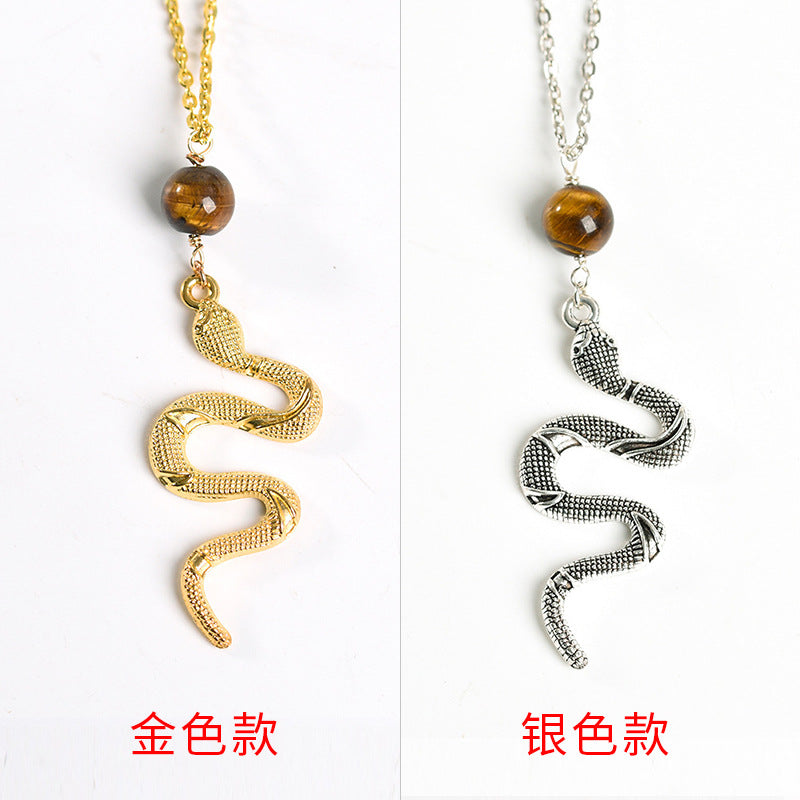 European and American popular jewelry snake crystal necklace personality fashion retro snake pendant sweater chain for women 