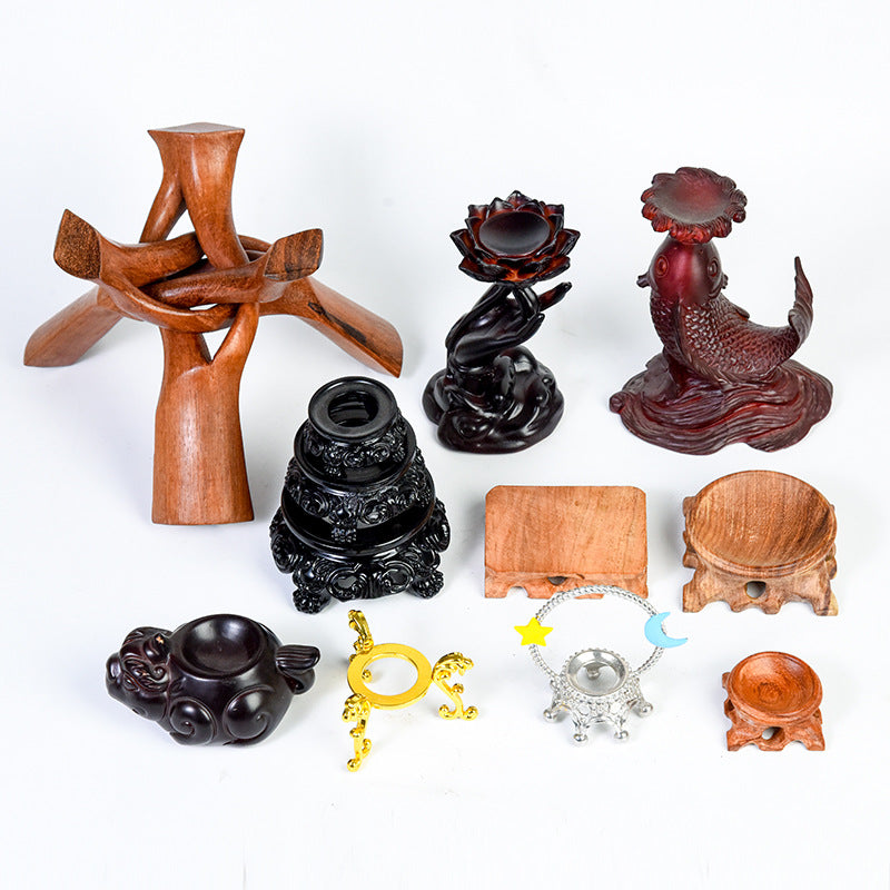 Manufacturer makes solid wood base, resin figure, animal jade trophy base, carved glass crafts ornaments 