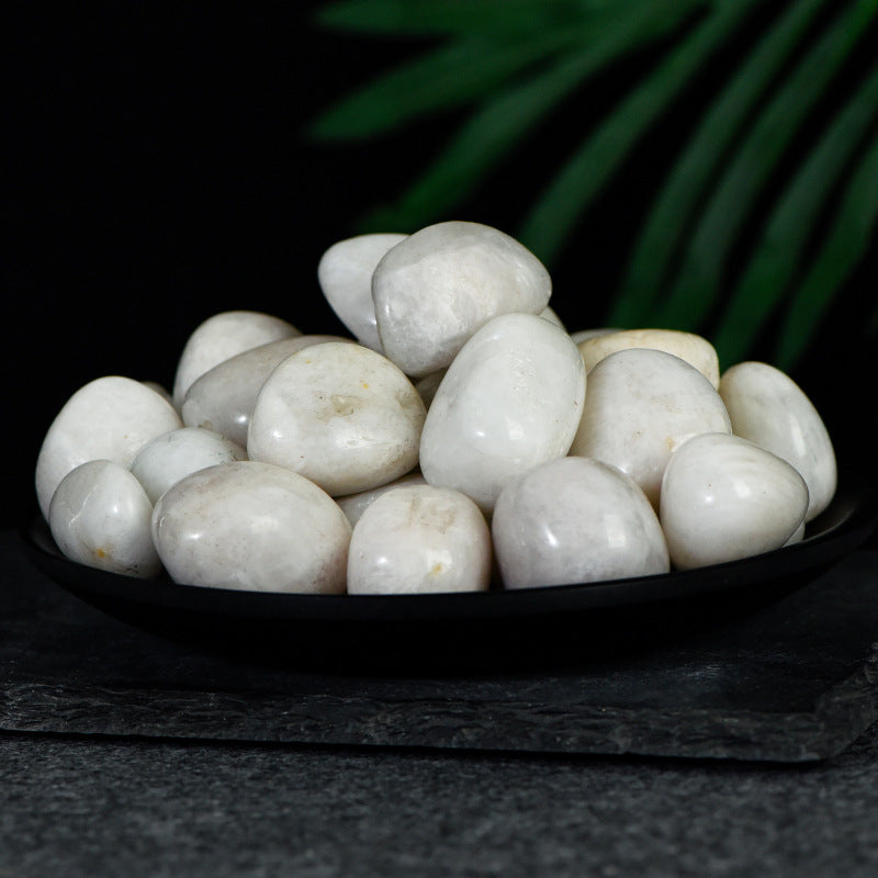 Natural demagnetized stone white crystal tumbled stone powder crystal gravel fish tank stone home decoration ornaments healing stone 