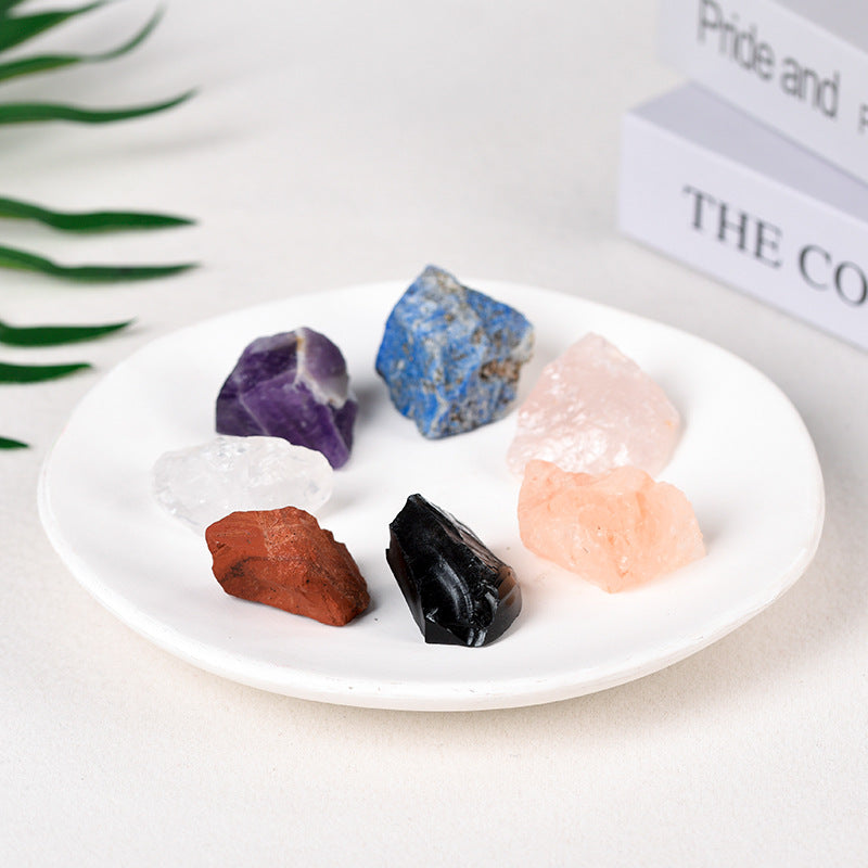 Spot popular natural crystal gravel aromatherapy stone irregular 7-color crystal rough stone 