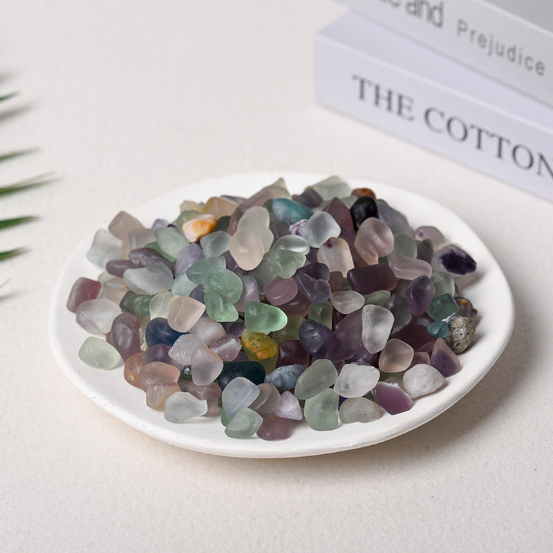 Natural colored fluorite gravel polished and shaped aromatherapy diffuser stone fish tank flower pot pavement small particle decorative stone 