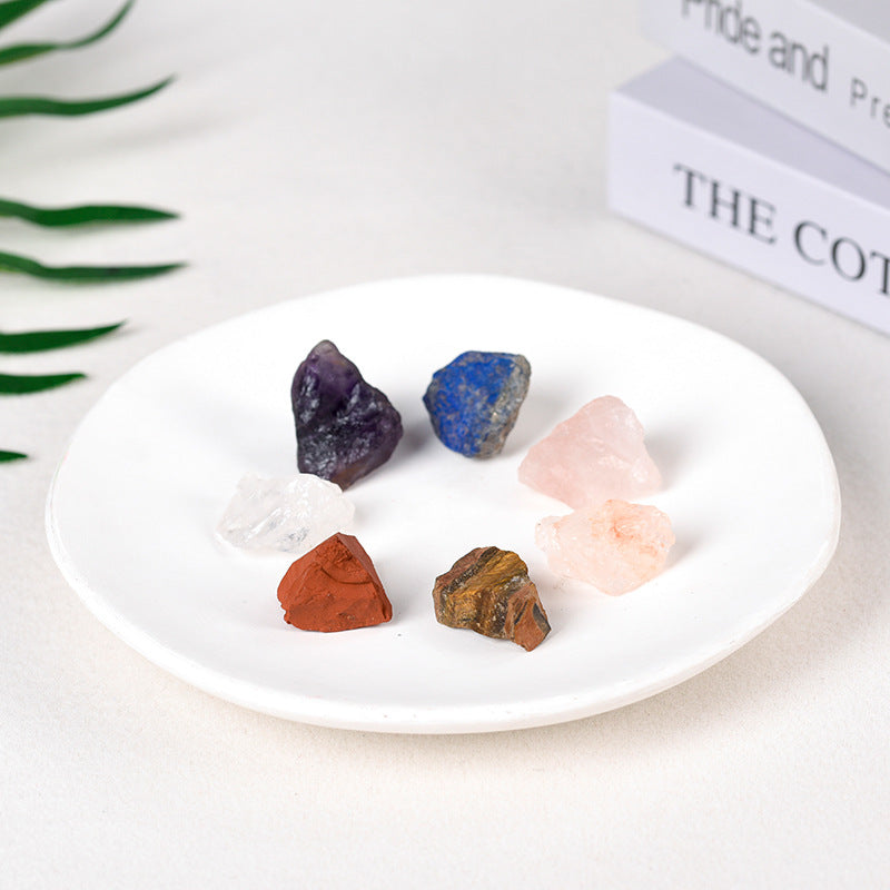 Spot popular natural crystal gravel aromatherapy stone irregular 7-color crystal rough stone 