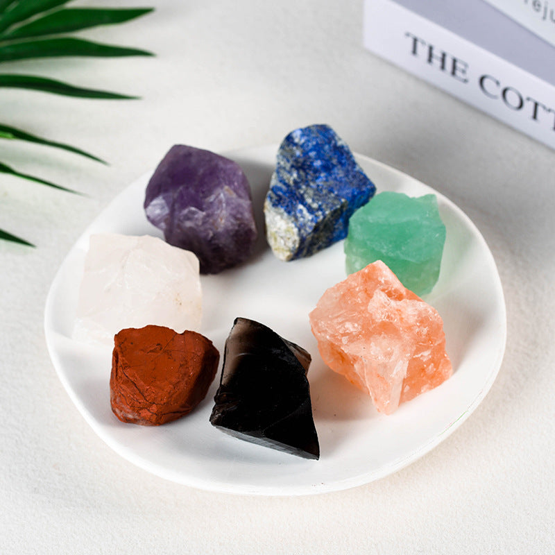 Spot popular natural crystal gravel aromatherapy stone irregular 7-color crystal rough stone 