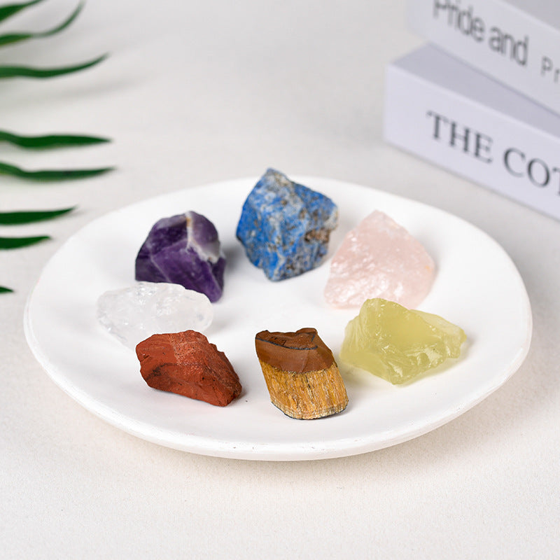 Spot popular natural crystal gravel aromatherapy stone irregular 7-color crystal rough stone 