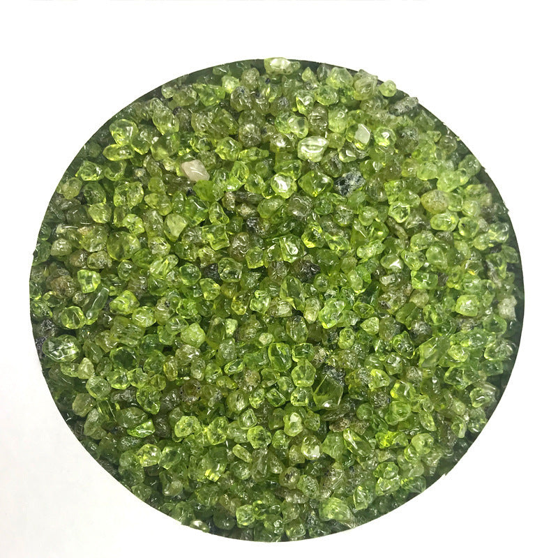 Natural peridot crystal gravel small particle fish tank decoration gravel crystal demagnetization stone 