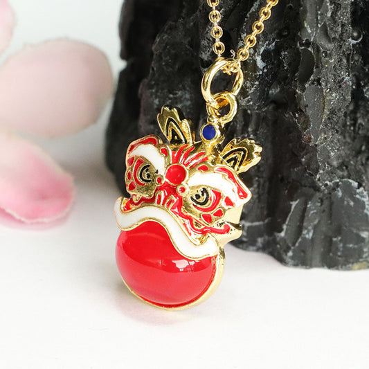 Ice red agate lion pendant crystal agate national trend necklace MN4042806 