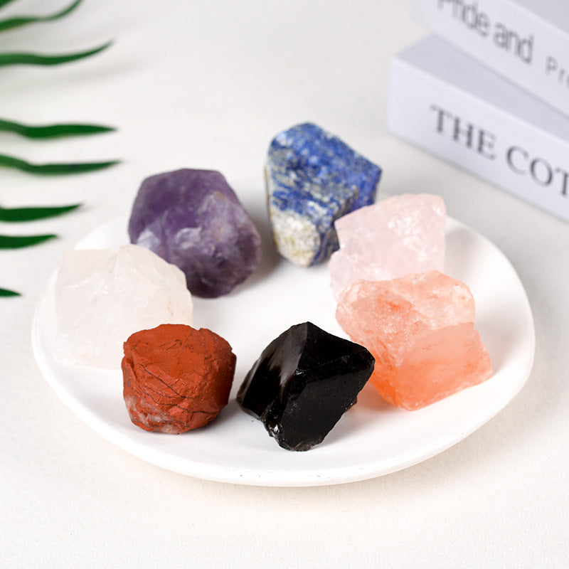 Spot popular natural crystal gravel aromatherapy stone irregular 7-color crystal rough stone 