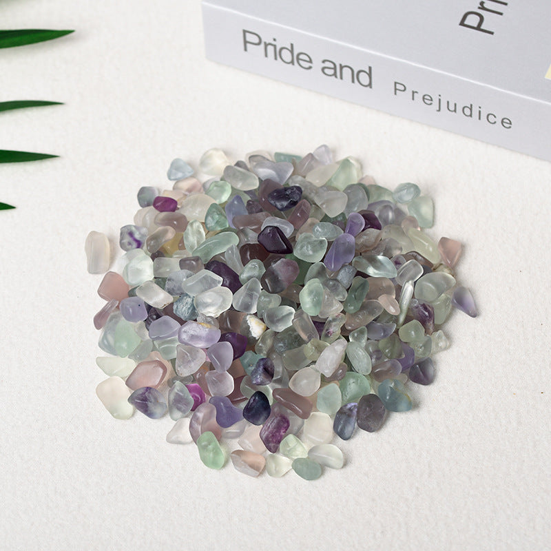 Natural colored fluorite gravel polished and shaped aromatherapy diffuser stone fish tank flower pot pavement small particle decorative stone 