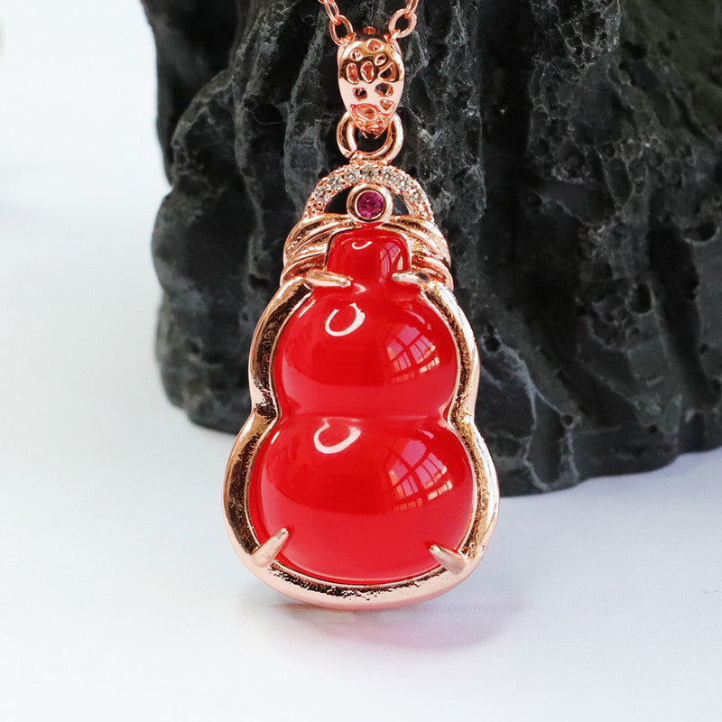 Natural red agate pendant chalcedony gourd necklace jewelry accessories MN2102802