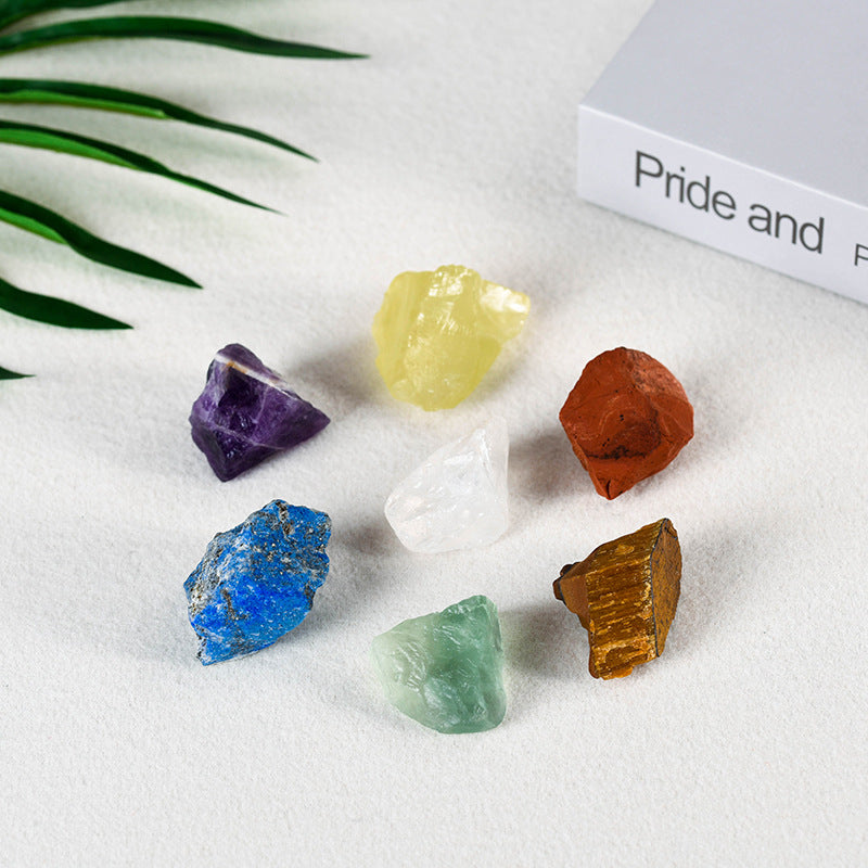 Spot popular natural crystal gravel aromatherapy stone irregular 7-color crystal rough stone 