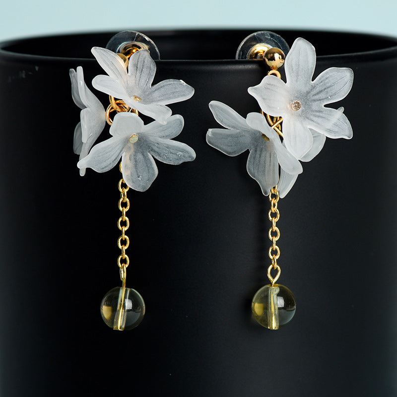 Jewelry Natural Crystal Beads Gardenia Flower Earrings European and American Creative Simple and Generous Handmade Earrings 